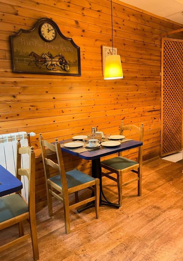 Hotel Amoretes Ла Молина Екстериор снимка